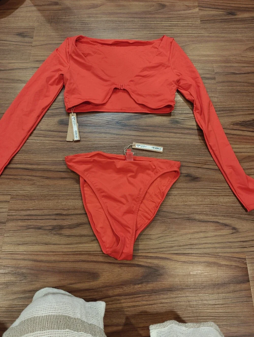 SKIMS Recycled Swim Long Sleeve Shrug In M Bottoms Are Small (Different Sizes)